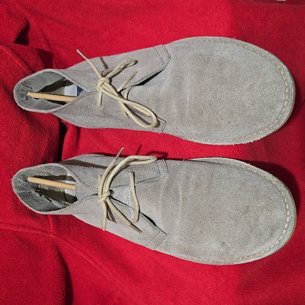 1901 Mens Gray Suede Leather Lace up Chukka Shoes